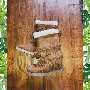 MADDEN GIRL Wedge boots!